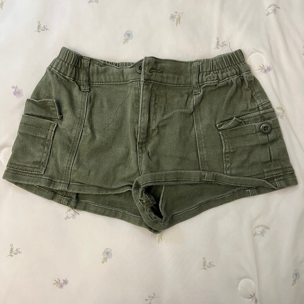 Forever 21 Olive Green cargo mini pants